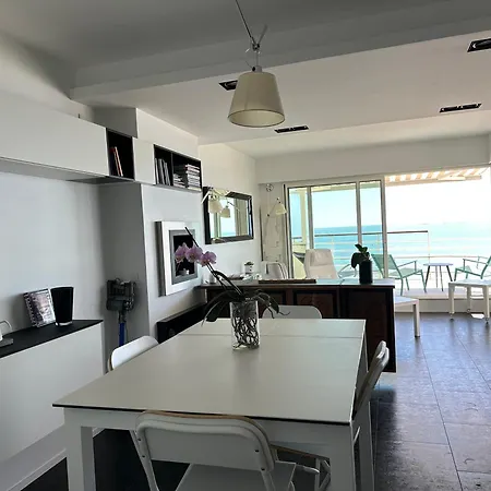 Magnifique Penthouse Apartman Pornichet